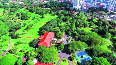 Panameños firman contra remodelación del parque Omar