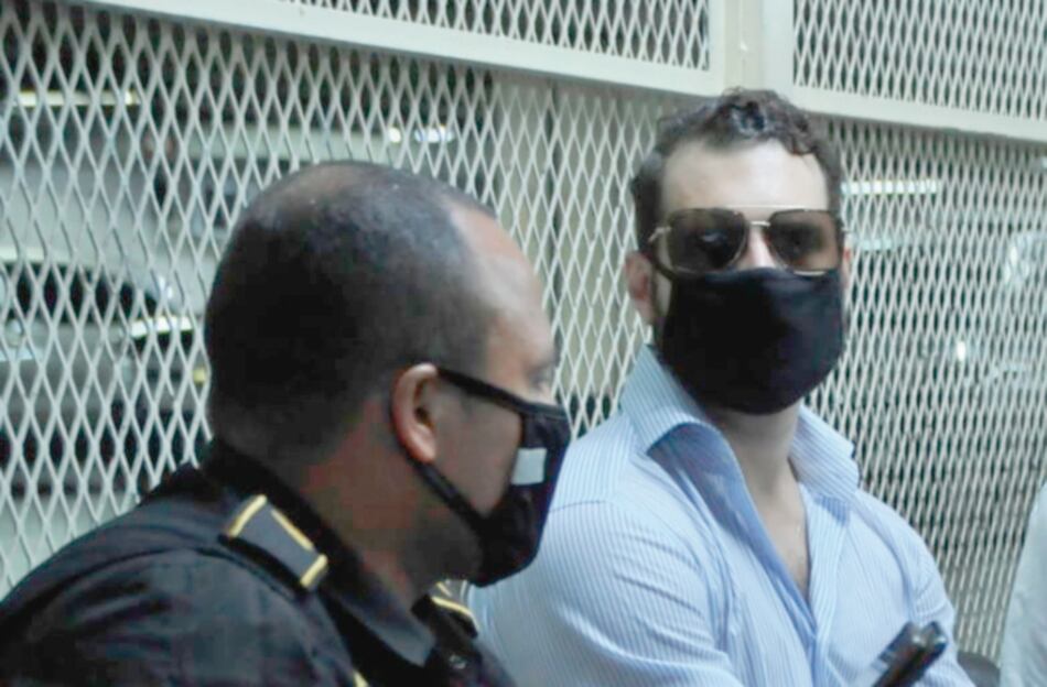 Rica Martinelli Linares alega que se le están violando sus derechos  