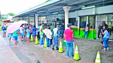 Minsa impulsa licitaciones