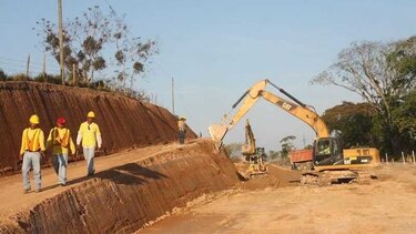 Cierre parcial de la vía Panamericana por nueva voladura