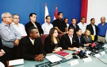 El PRD busca un giro en su campaña