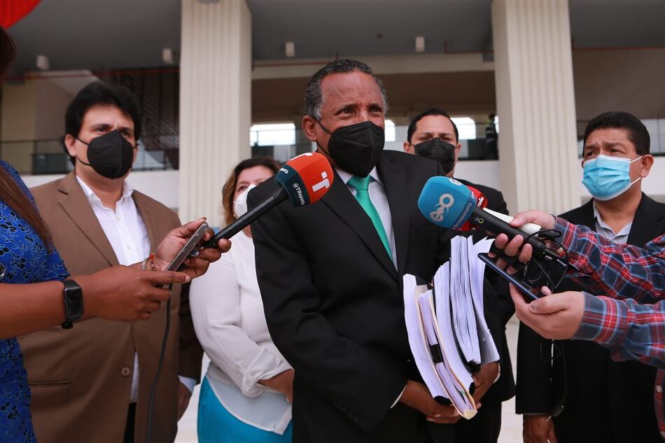 Se atiza la pugna interna en el Molirena; presentan nueva denuncia