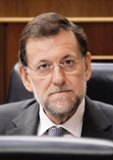 Aconsejan a España bajar impuestos para invertir