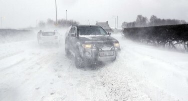 La nieve causa problemas en el transporte en Europa