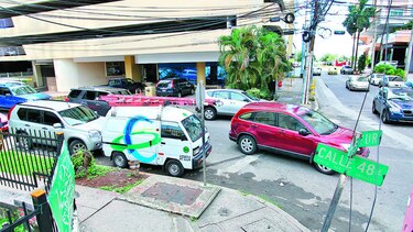 Avalan cambio en obra vial