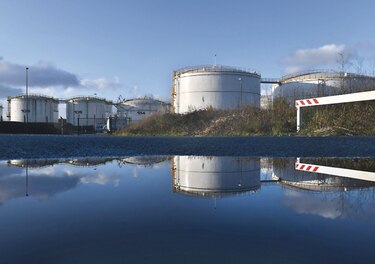 El petróleo se recupera al iniciar cumbre de la Opep