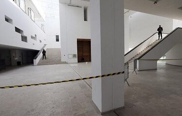 Sobrevivientes de ataque en Túnez, temerosos y desafiantes