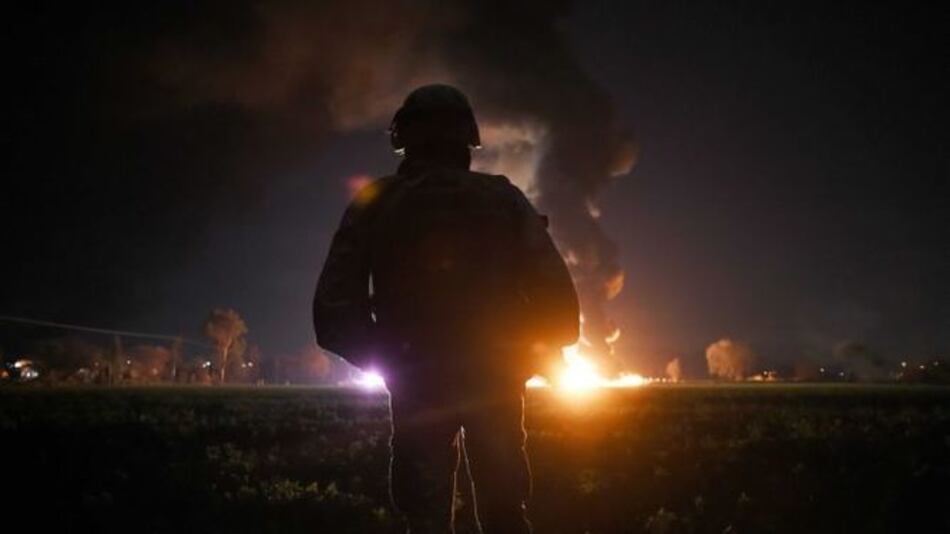 Sube a 67 la cifra de muertos por estallido de ducto de combustible en México