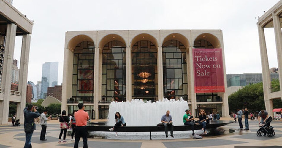 Ballet de Nueva York despide a dos bailarines por fotos de desnudos