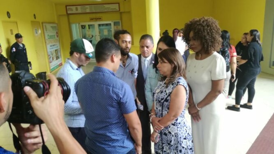 Policía y Ejecutivo desisten de los cargos contra 93 estudiantes que protestaron contra reformas