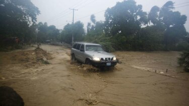 El sur de Haití aislado por caída de puente tras paso del huracán