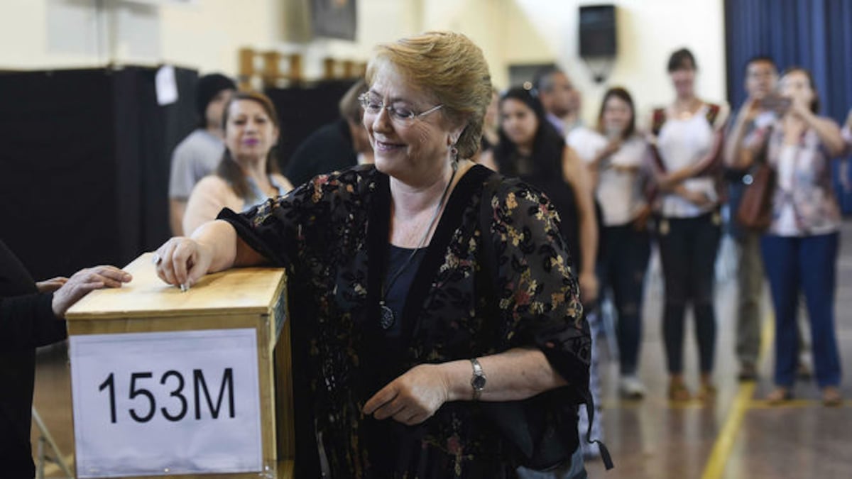 Abren centros de votación en Chile para comicios generales