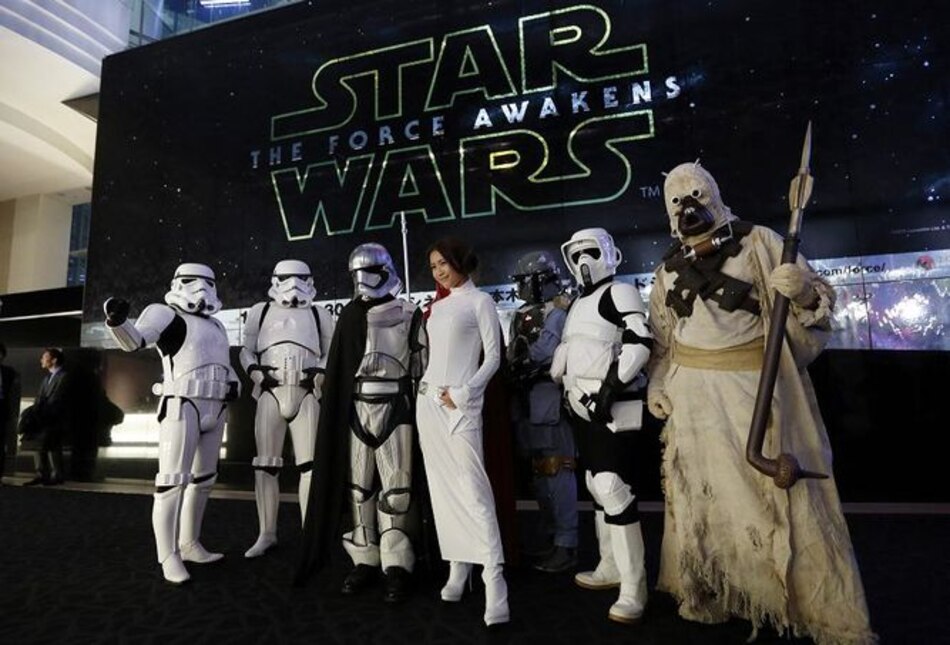 Un fan gana un maratón al ver nueve veces seguidas 'Star Wars: The Force Awakens'