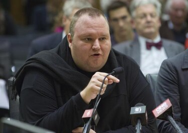 Dotcom cancela la fiesta de presentación de su Partido Internet