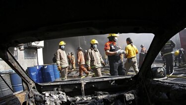 Fallecen 72 personas en el incendio de una fábrica de zapatos en Filipinas