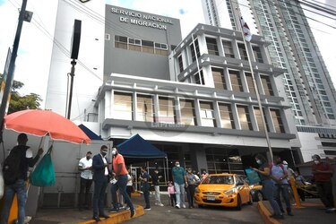 Migrantes en Panamá podrán renovar permisos de residencia vencidos