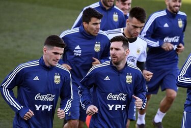 Messi llega a la concentración de la selección argentina en Madrid
