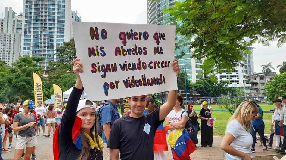 Venezolanos en Panamá se suman a la protesta mundial contra el ‘fraude’ del 28 de julio