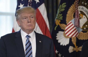 Donald Trump quiere financiar muro en frontera con México, cueste lo que cueste