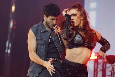 Aitana y Yatra hacen bailar a tres generaciones de espectadores en su concierto en Madrid