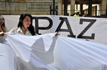 Colombia alienta reanudación de diálogo nacional en Venezuela