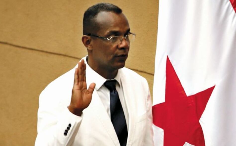 Mucama de expresidenta Mireya Moscoso brindó ‘consultoría’ a diputado Ávila