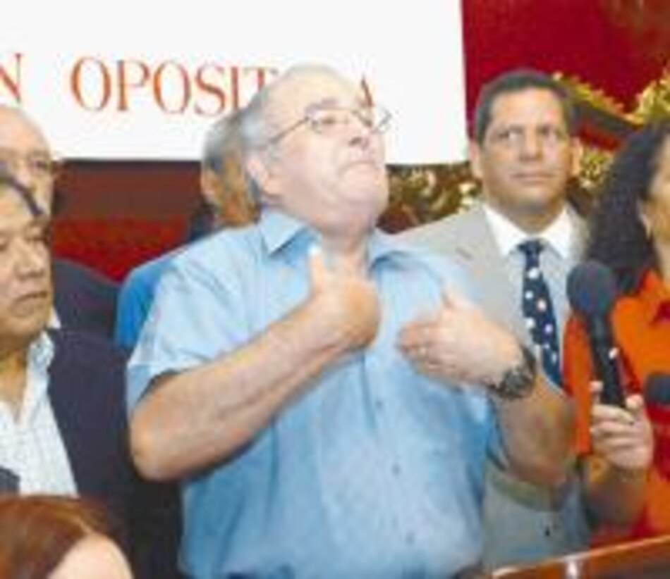 Seguidores de Vallarino con Endara