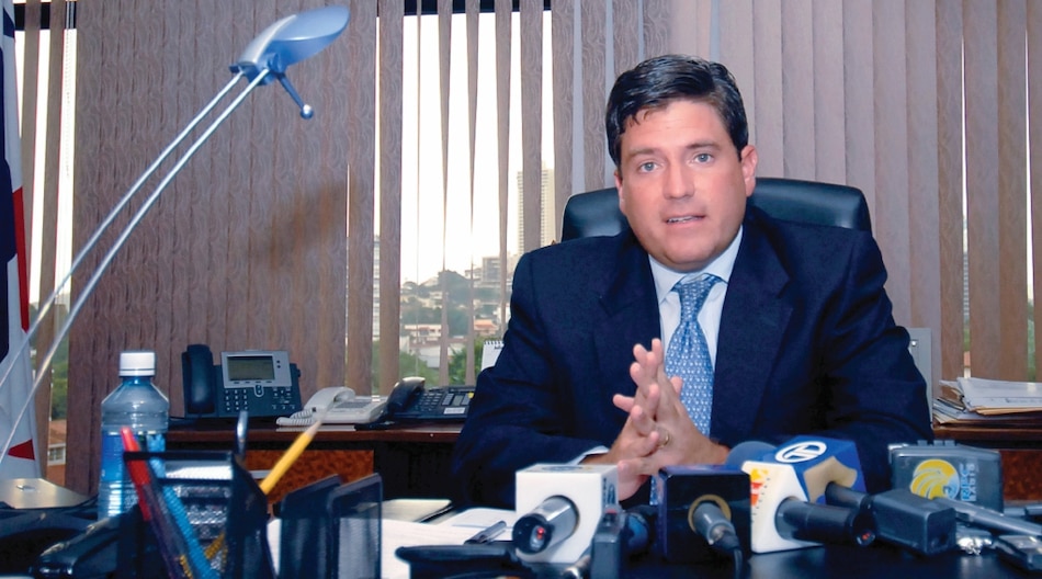 La ruta del dinero que llevó a Carlos Duboy; la fiscalía identifica ‘pagos ilícitos’