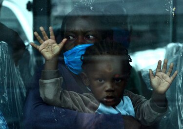 Honduras ponen en cuarentena a migrantes que iban hacia México