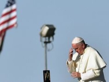 Donald Trump discute con el papa por muro fronterizo