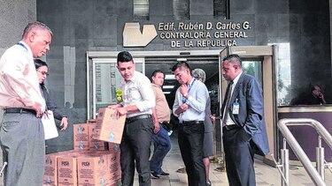 Contraloría entrega Cepadem al MEF