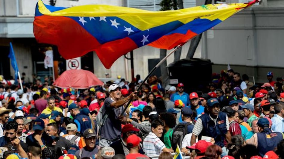 Oposición marcha a la Corte Suprema, detonante de las protestas en Venezuela