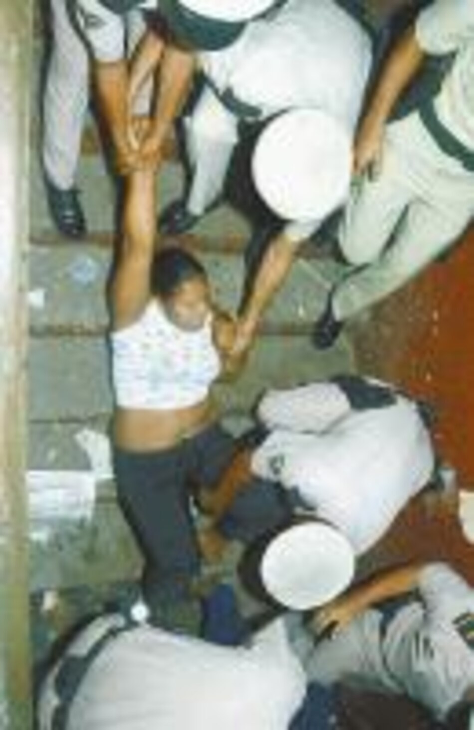 Desalojan Renta Cinco