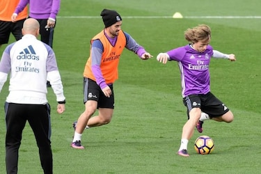 Atlético recibe al Real Madrid en una revancha liguera de alto calibre