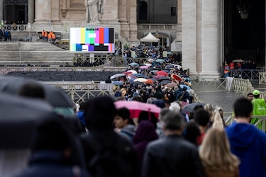 El Jubileo se convierte en un adiós multitudinario al papa Francisco