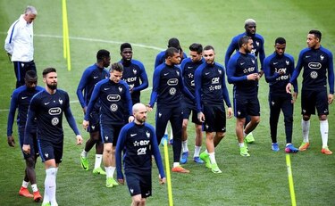 Con el amistoso ante España, se estrenará el videoarbitraje en Francia