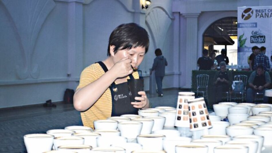 La familia Lamastus se corona con su geisha