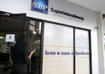 Bancos deberán detallar a sus clientes cuánto pagan por sus préstamos y tasas