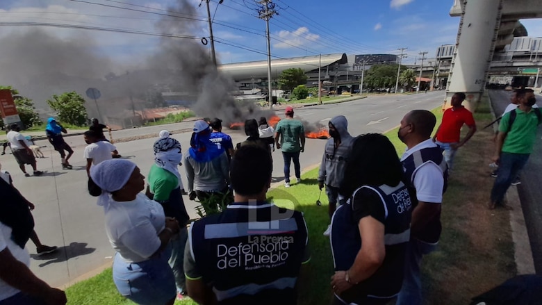 Protestas y cierres continúan en el área metropolitana y el interior del país