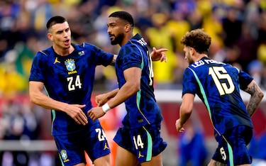 Mbappé pone a la Brasil de Ancelotti en su sitio