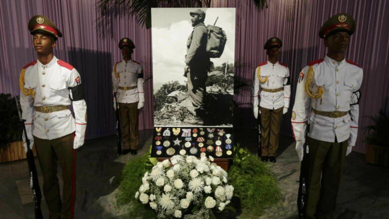 Comienza el homenaje masivo a Fidel Castro en la Plaza de la Revolución