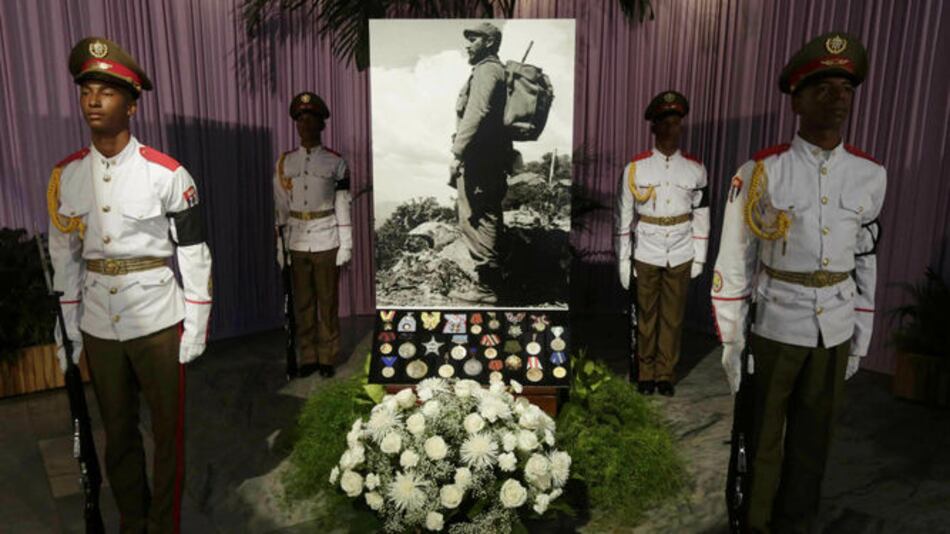 Comienza el homenaje masivo a Fidel Castro en la Plaza de la Revolución