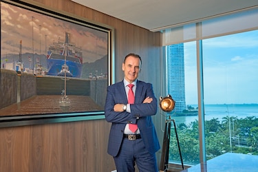 De la mano de José Ramón Mena, Invertis Securities cumple 10 años. ¿Por qué sólo ahorrar si puedes invertir?