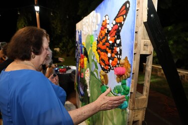 La colección de arte en la residencia de la embajadora estadounidense Mari Carmen Aponte