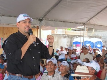 Arias dice que firmará el pacto ético porque la Iglesia lo amplió