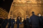 Misa en catedral de Notre Dame en homenaje a las víctimas