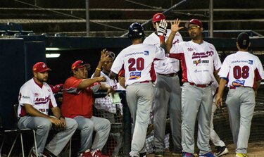 José Murillo III y las Águilas dominan la temporada en Probeis