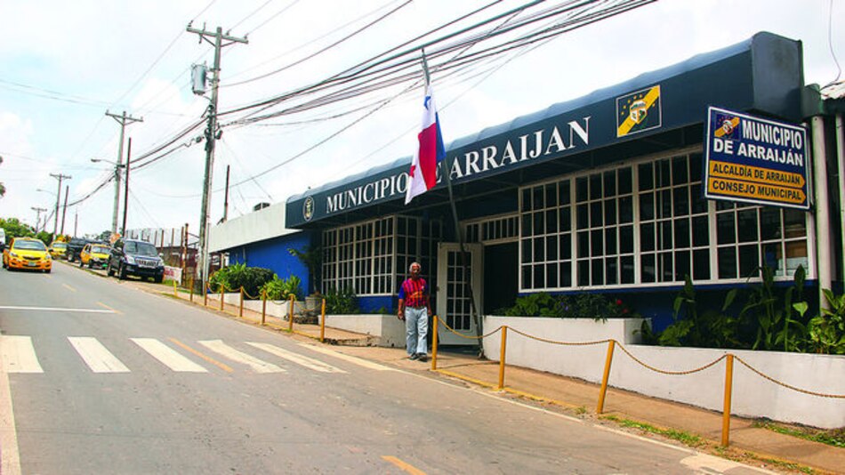 Ediles analizan ley de Área Panamá Pacífico