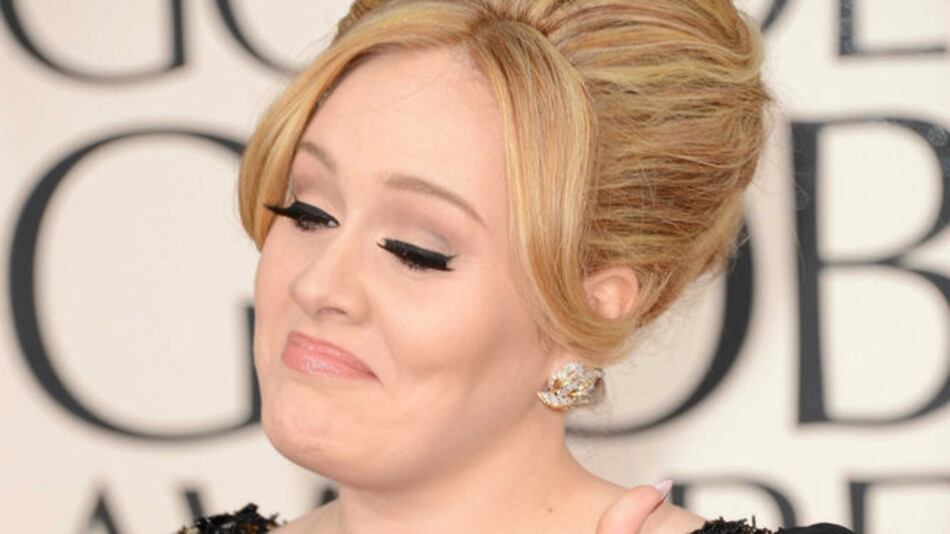 Adele firma gran contrato de 131 millones de dólares con Sony