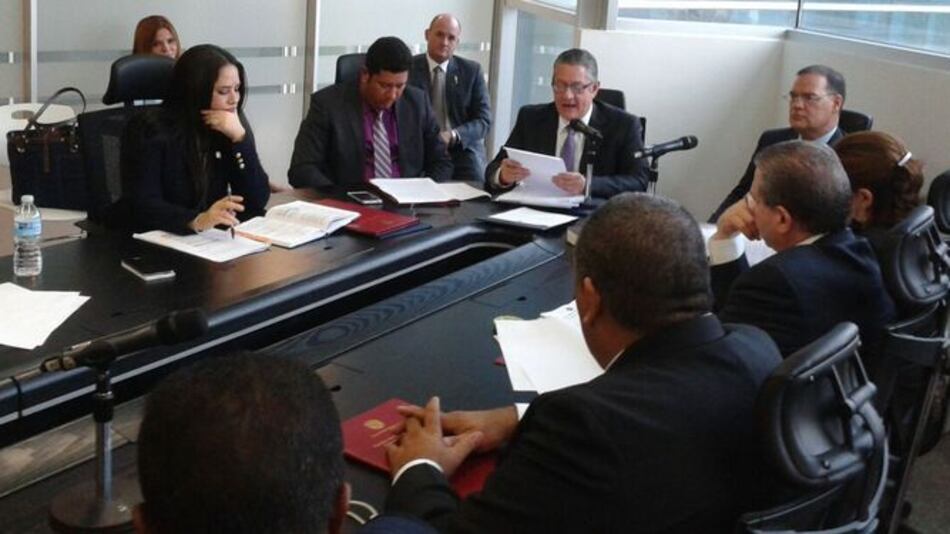 Diputados aprueban en primer debate 'ley antiblindaje'